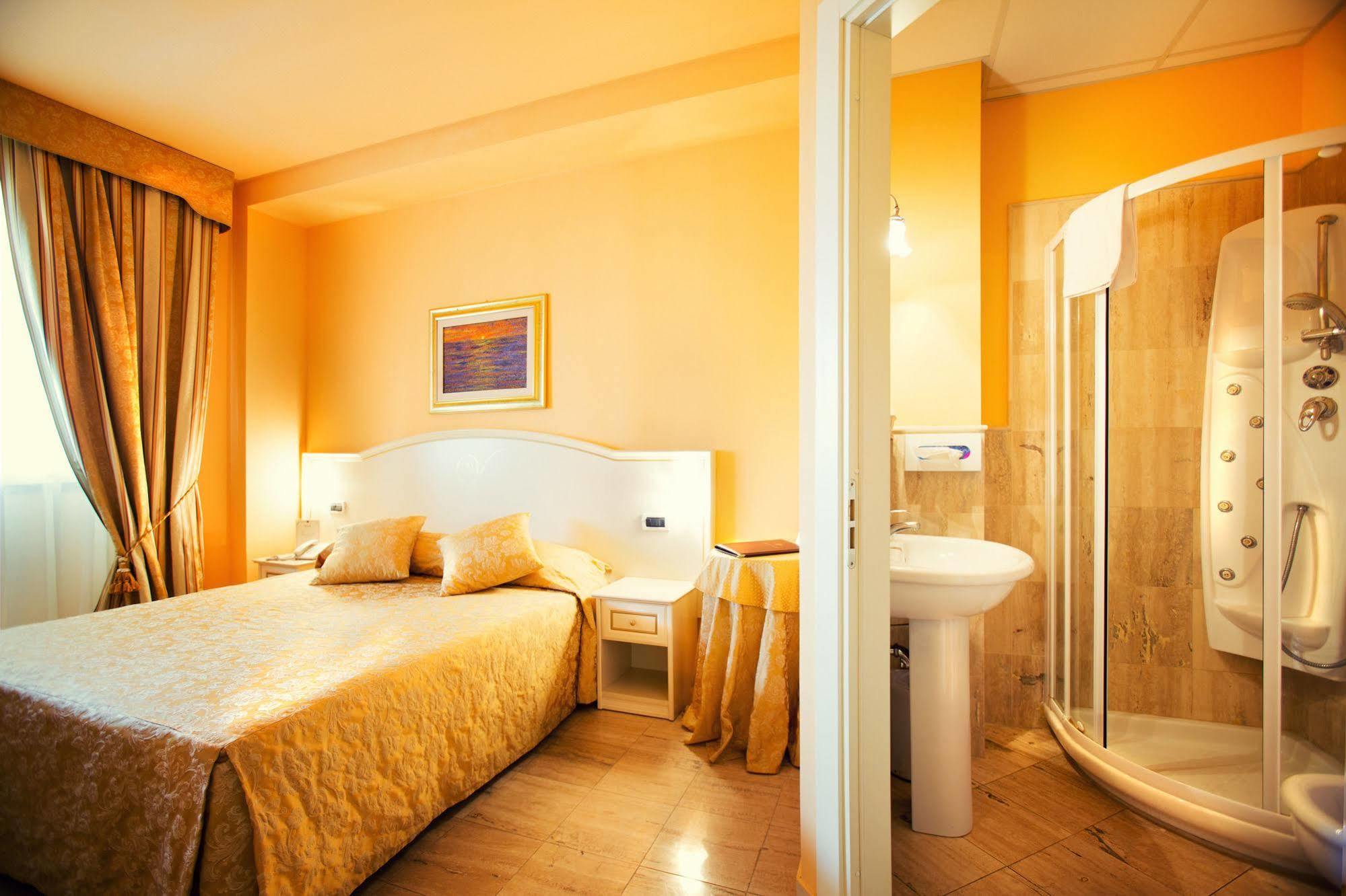 Hotel Vedute フチェッキオ エクステリア 写真